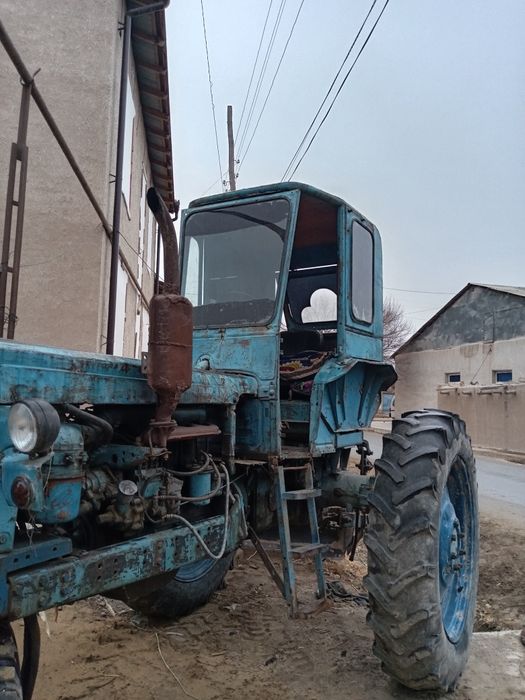 T28 sotiladi xoladi yaxshi yurib durgan narxi 20