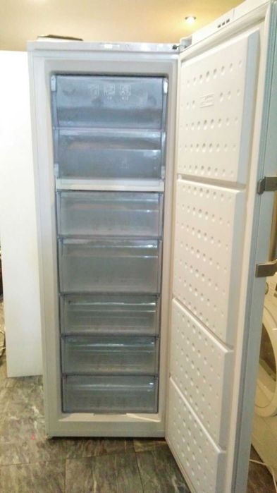 Фризер Beko LowFrost (клас A++) 237л. с ГАРАНЦИЯ !