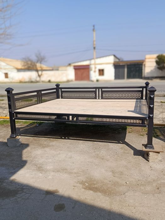 Metal chorpoya (tapchan)