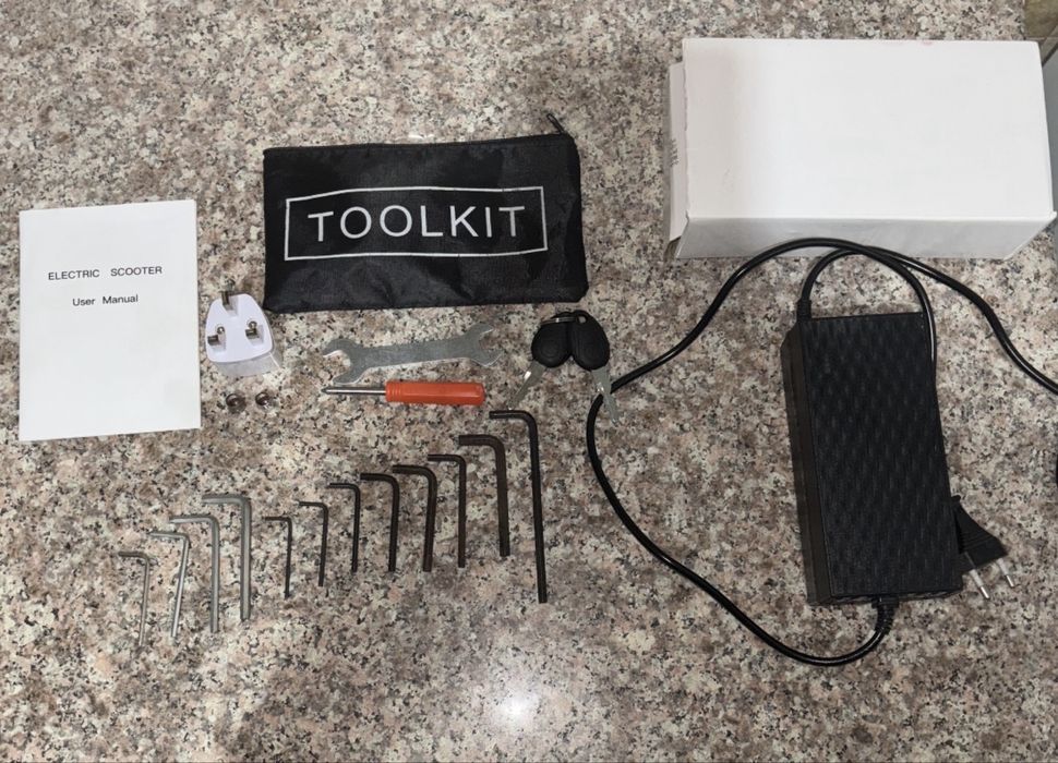 Trotineta Electrica Kukirin M4 PRO 40 km/h | 45-50 km/ autonomie