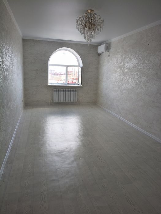 Срочно продам 2 к.кв. 10/10, Батыс-2, ЖК Тавангар