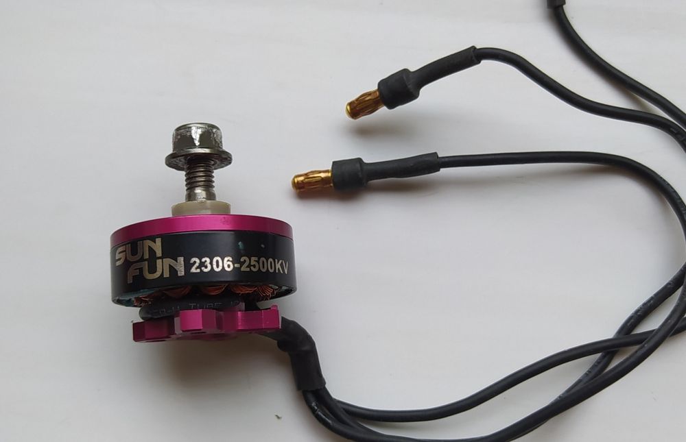 Мотор 2306мм. KV 2500.