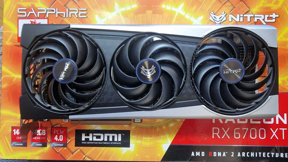 Продавам RX6700XT 12GB