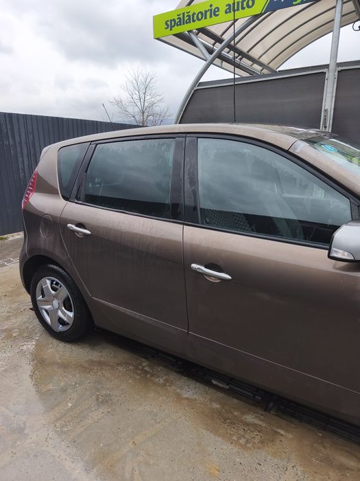 Renault Megane-Scenic III, 2011