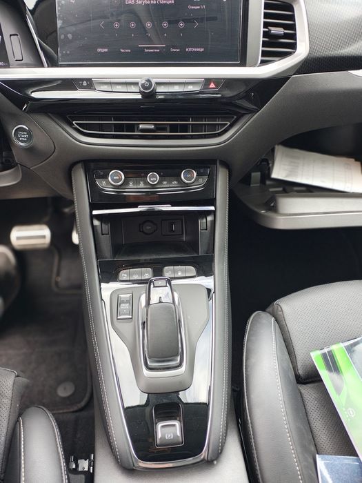 Opel Grandland 1.6 Plug in hybrid, 4x4, Ulmimate Premium