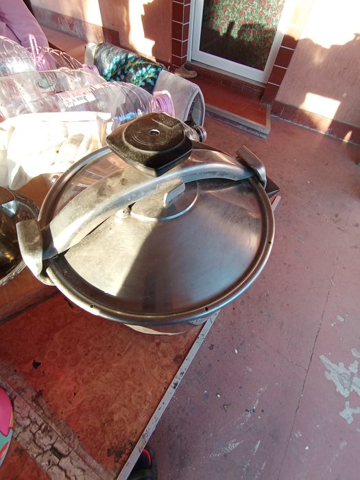 Oală cu presiune inox alimentar