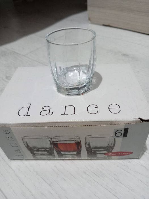 Дорогая посуда для дома