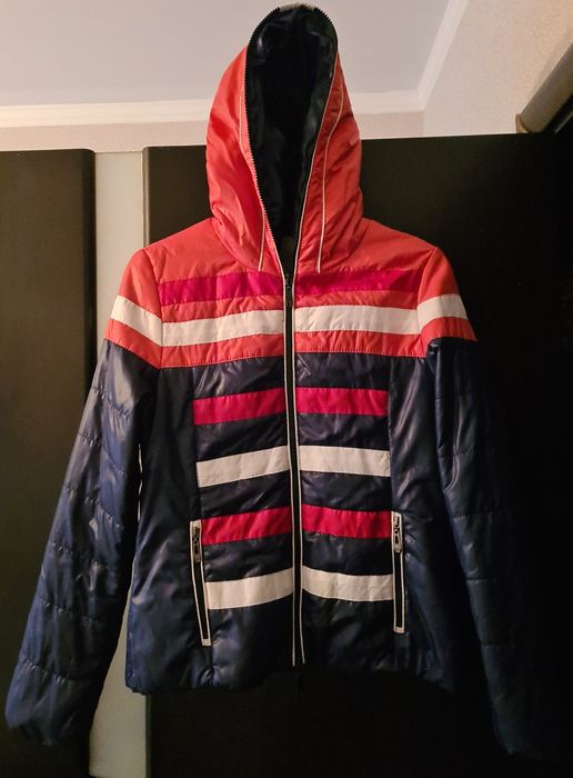 Куртка женская демисезонная в отличном состоянии