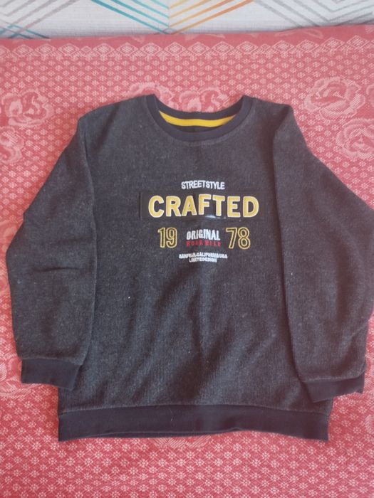 Продам кофты на мальчика .