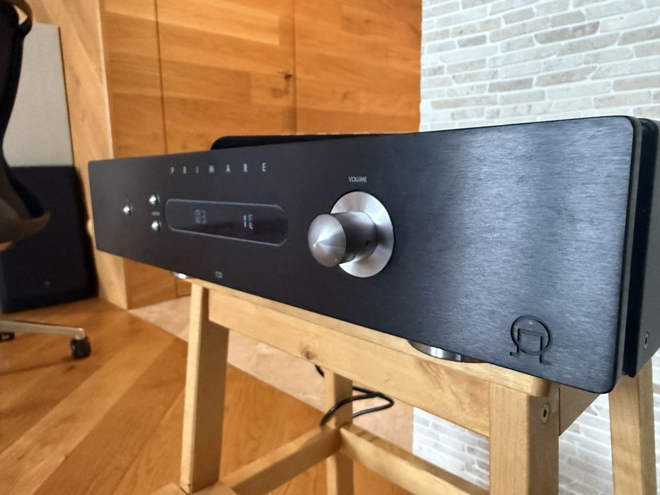 Усилвател Primare i22