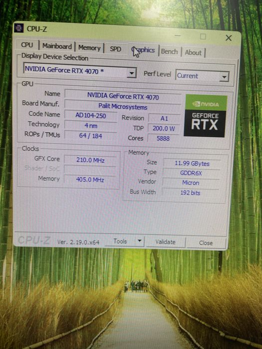 Геймърски компютър\ RTX 4070 + ryzen 7 7800x3D