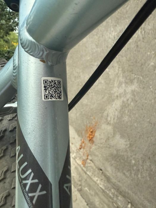 Продам горный велосипед Giant Rincon Disc 2021