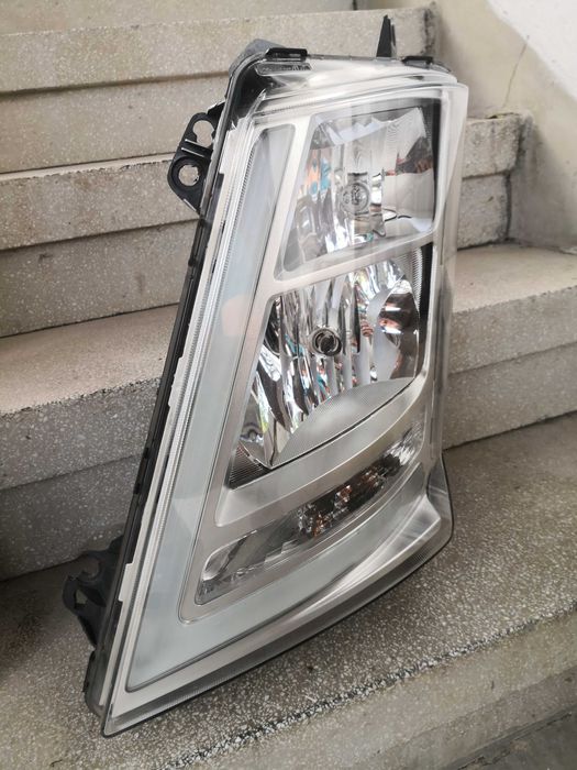 Фар Volvo FH LED ляв/Фар Volvo FH16 FH4/Фар Волво ФХ Оригинален