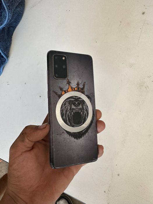 samsung s20+   12/256