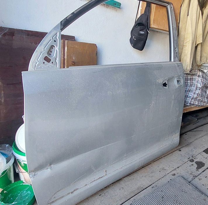 Продам двери левая сторона Прадо 150