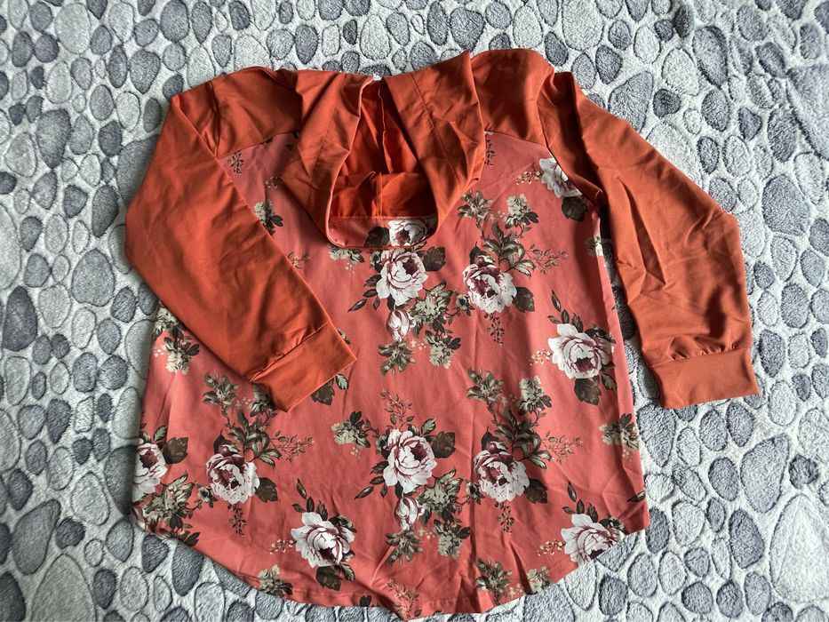 Дамски комплект от две части