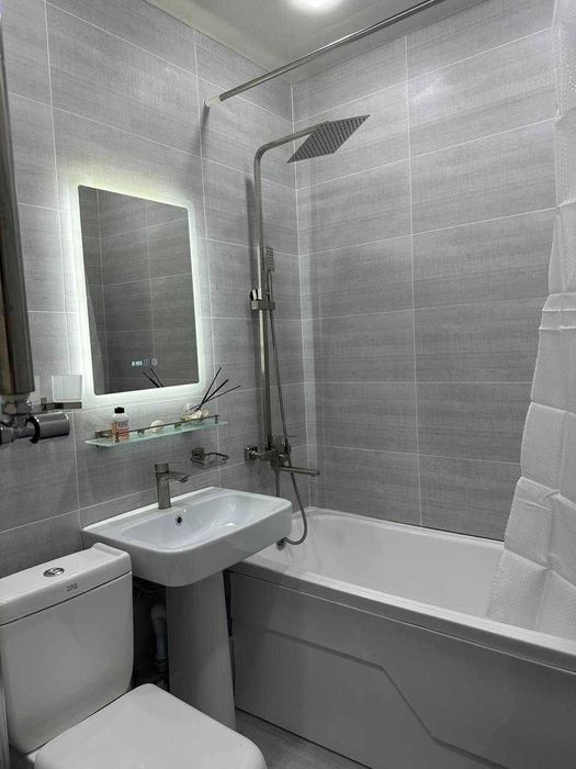 Продаётся 3-комнатная квартира на массиве М. Риёзий