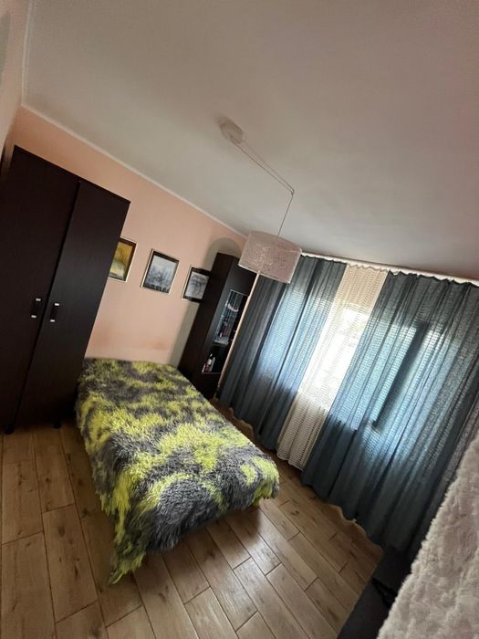 Apartament format din  doua garsoniere