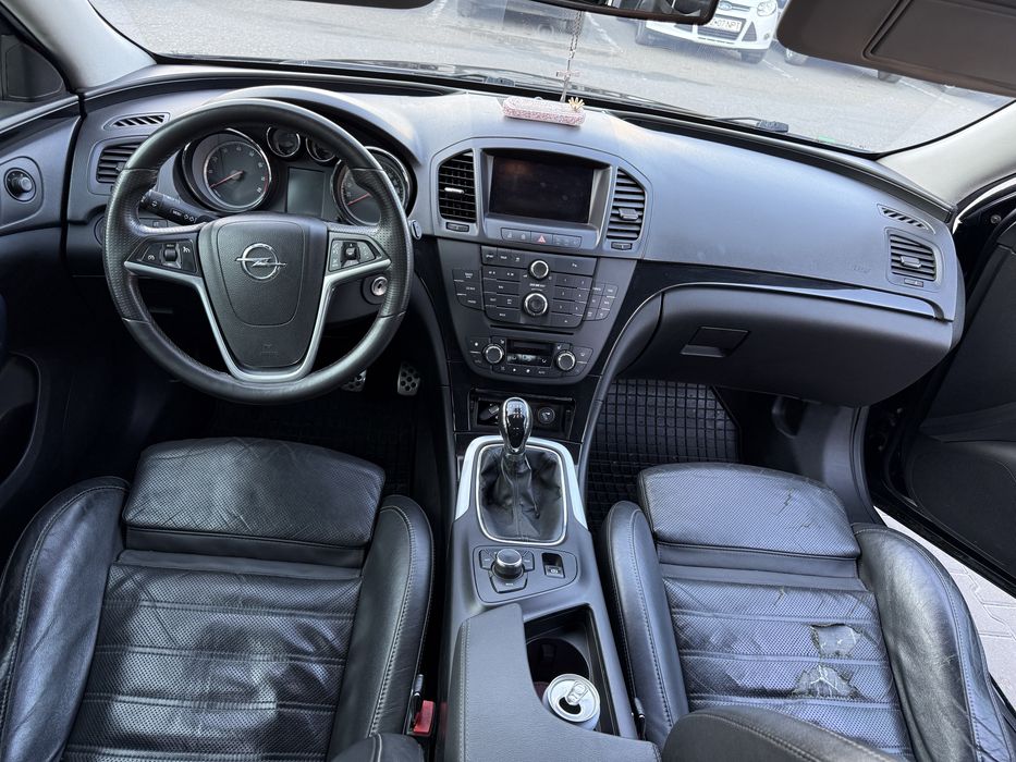 Opel Insignia 2.0T benzina