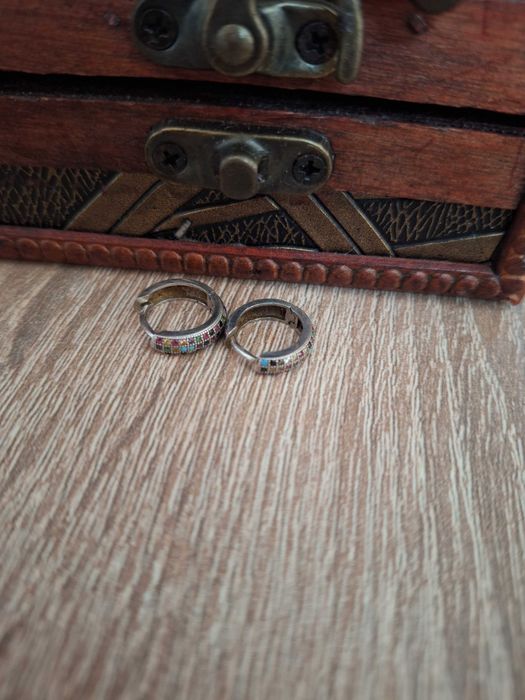 Сребърни обеци различни модели