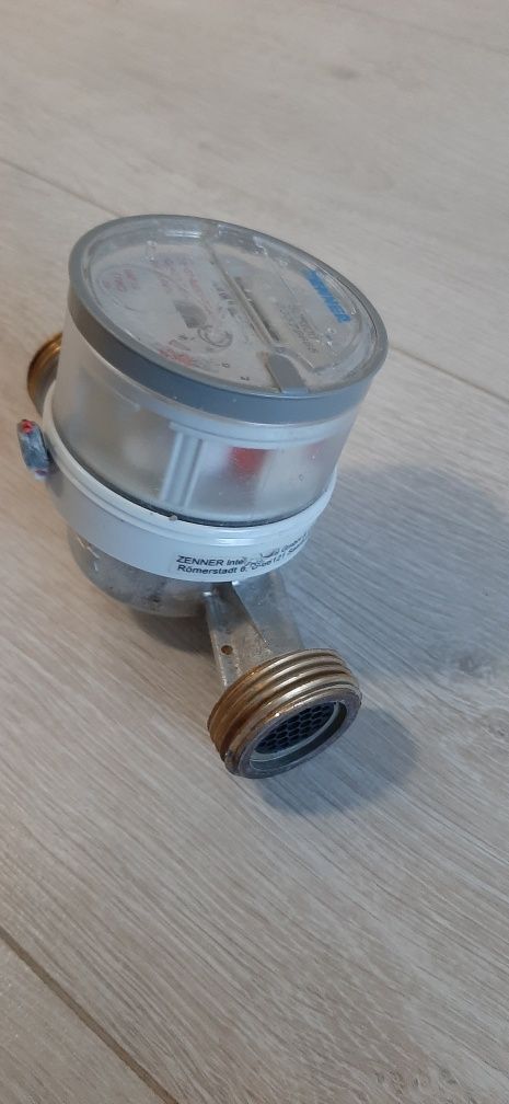 Водомер за топла вода гр. София Люлин 10 • OLX.bg