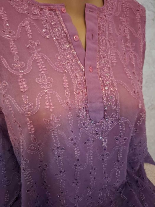 Дамска      Риза