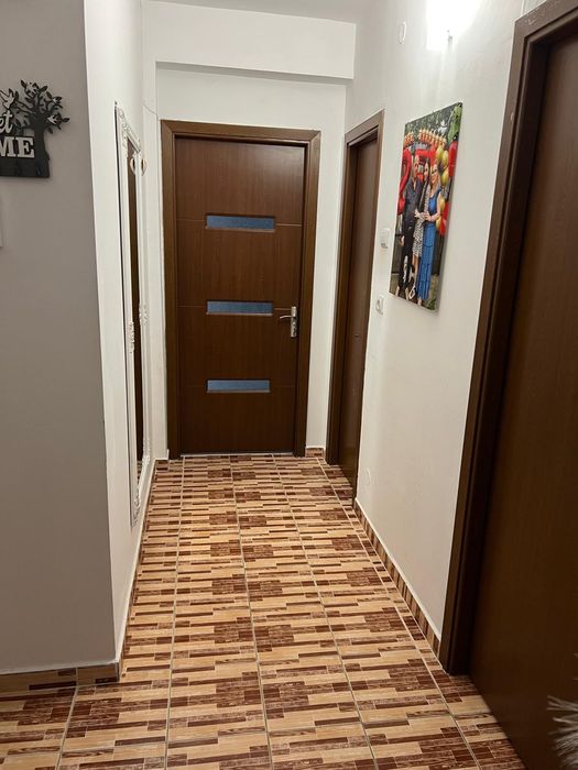 Vând garsonieră situată într-un complex rezidențial