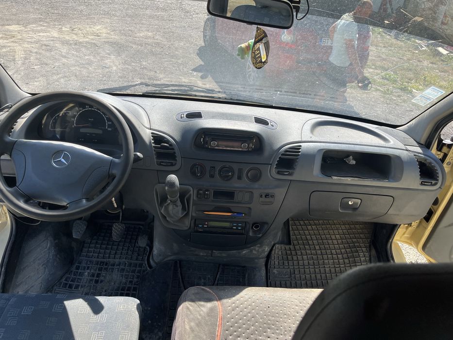 Mercedes Sprinter 412 motor 2,2 în stare perfecta de functionare