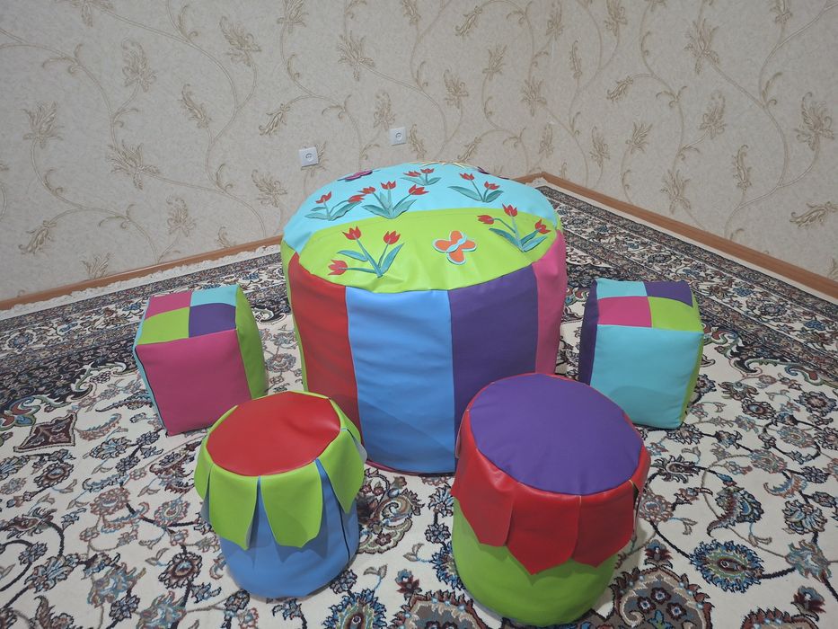 Bog'chalar va bolalar uchun yumshoq mebellar to'plami