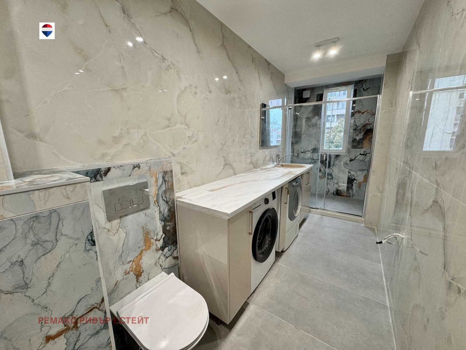 Дава се под наем Тристаен апартамент в Русе, Широк център - 110 кв.м за 790 € - Снимка #8