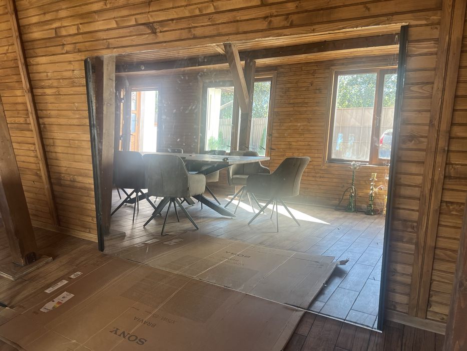 vand oglinda pentru interior