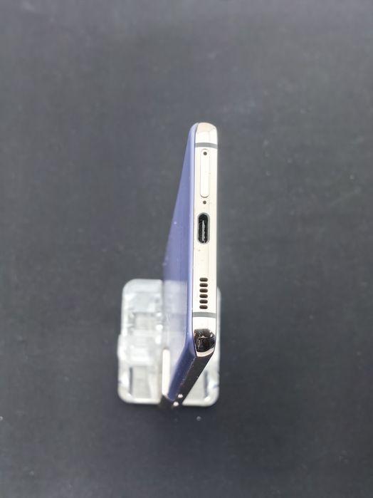 Samsung Galaxy S21  128 GB ID-apz838