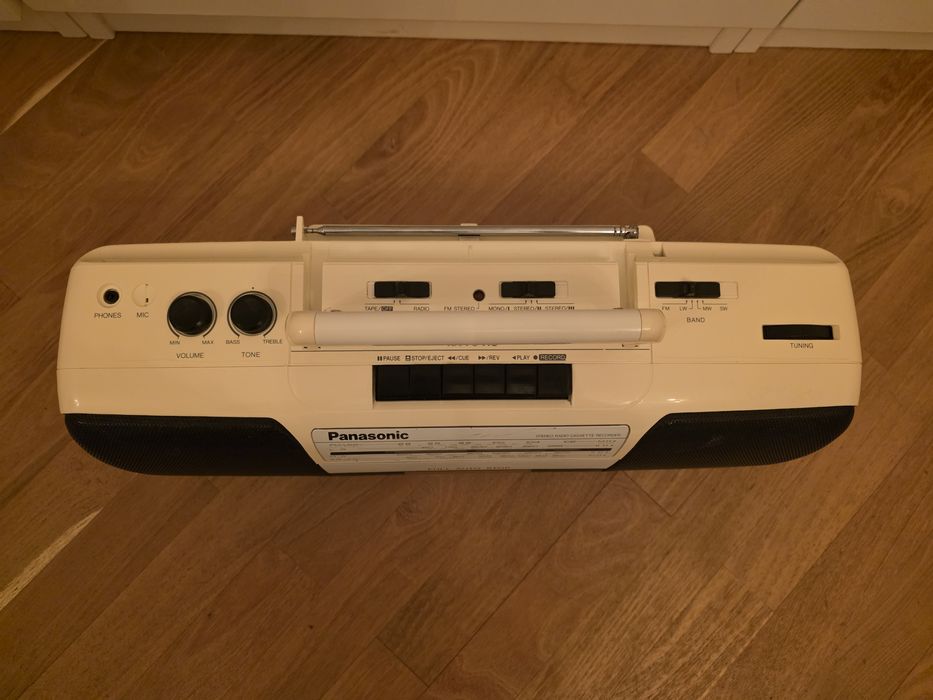 Radio casetofon Panasonic RX-FS410