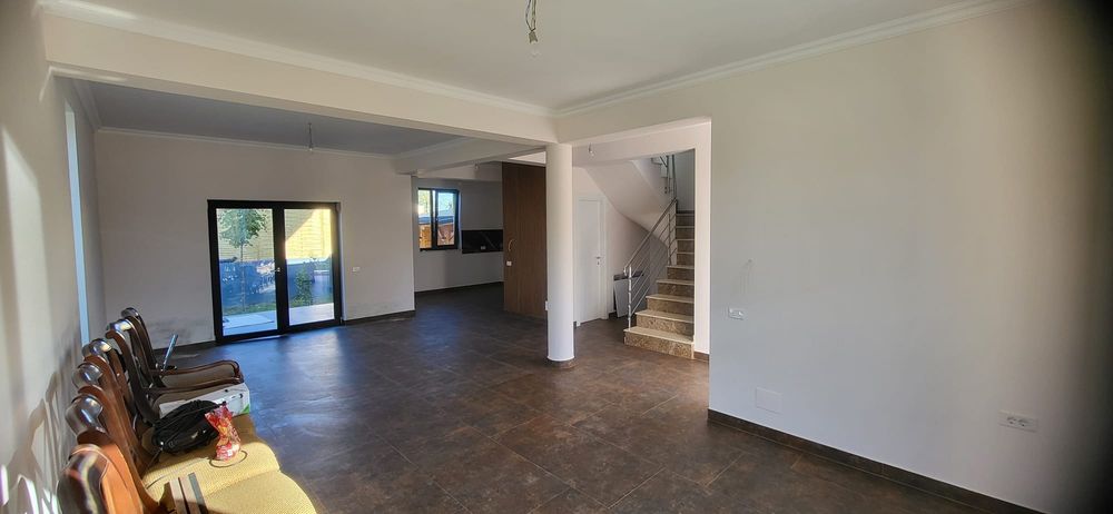 Casa  construcție noua
