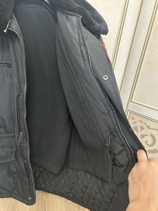 Продается бушлат черного цвета