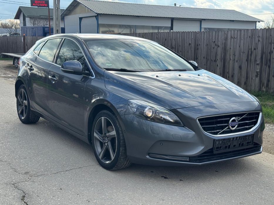 Volvo V40 1.6 D Summum