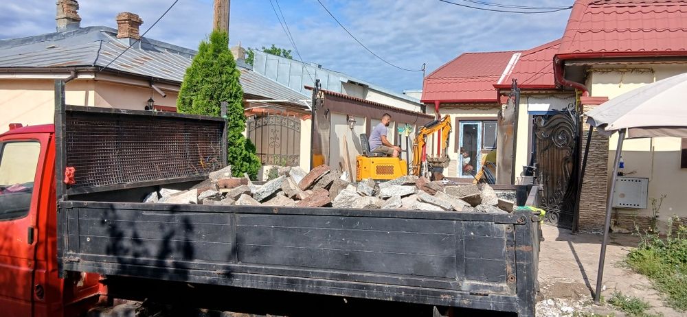 Transport marfă Moloz,Pământ,Nisip,balastru,ect
