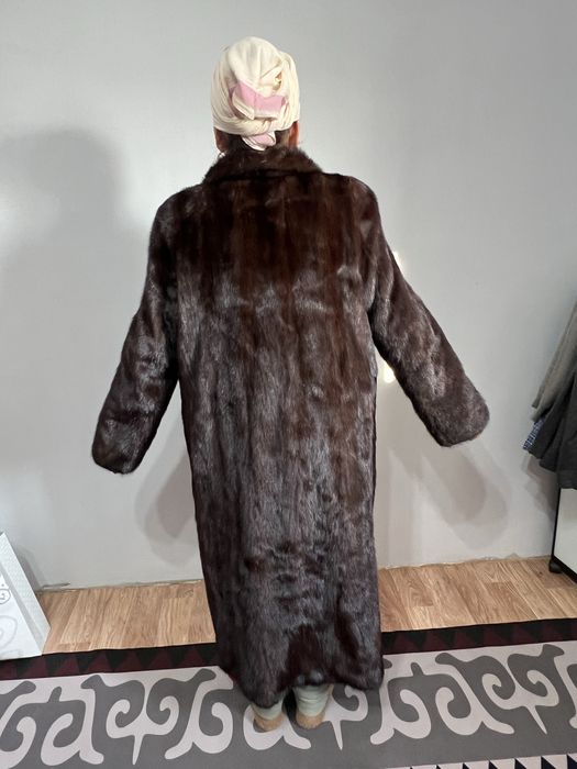 Продается шуба, новая