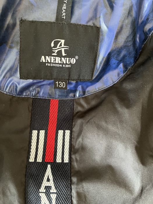 Продам куртку для девочки