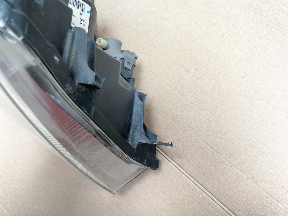 Фар за Nissan Pathfinder / Navara / Фарове Нисан Патфайндър / Навара