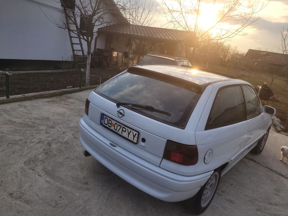 Se vinde apel an 1994 automat..recondiționat