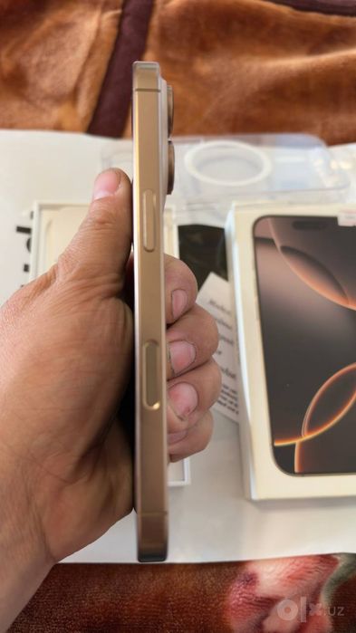 Iphone 16 pro 256 gb sim + esim 88 % batarea