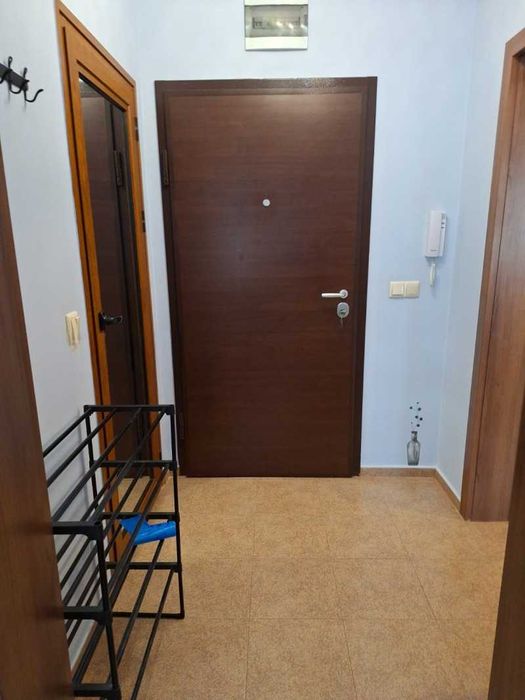 Дава се под наем Двустаен апартамент в София, Бъкстон - 50 кв.м за 648.21 € - Снимка #6