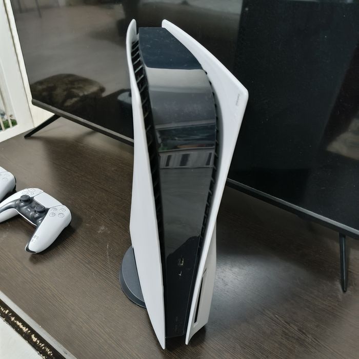 Продам playstation 5