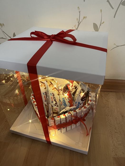 Бокс шоколады, жүрек пішінде