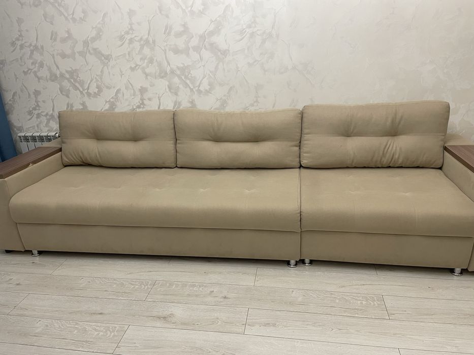 Продам диван в отличном состоянии