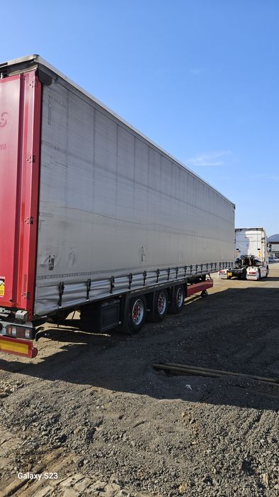 Semiremorca Krone Mega