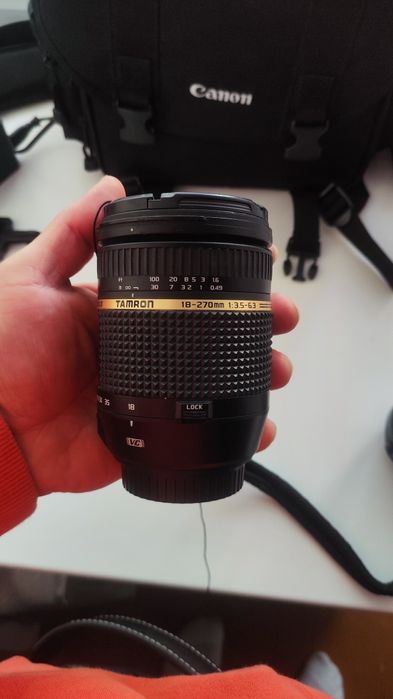 Canon EOS 800D на продажу