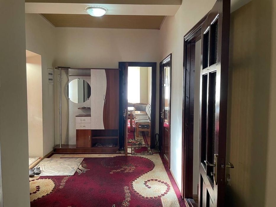 Продается 3 комнатная квартира