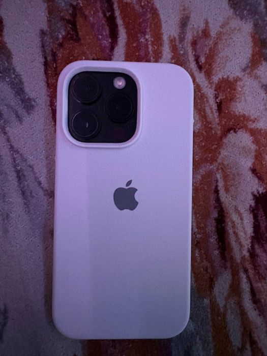 Обменяю Iphone 14 pro